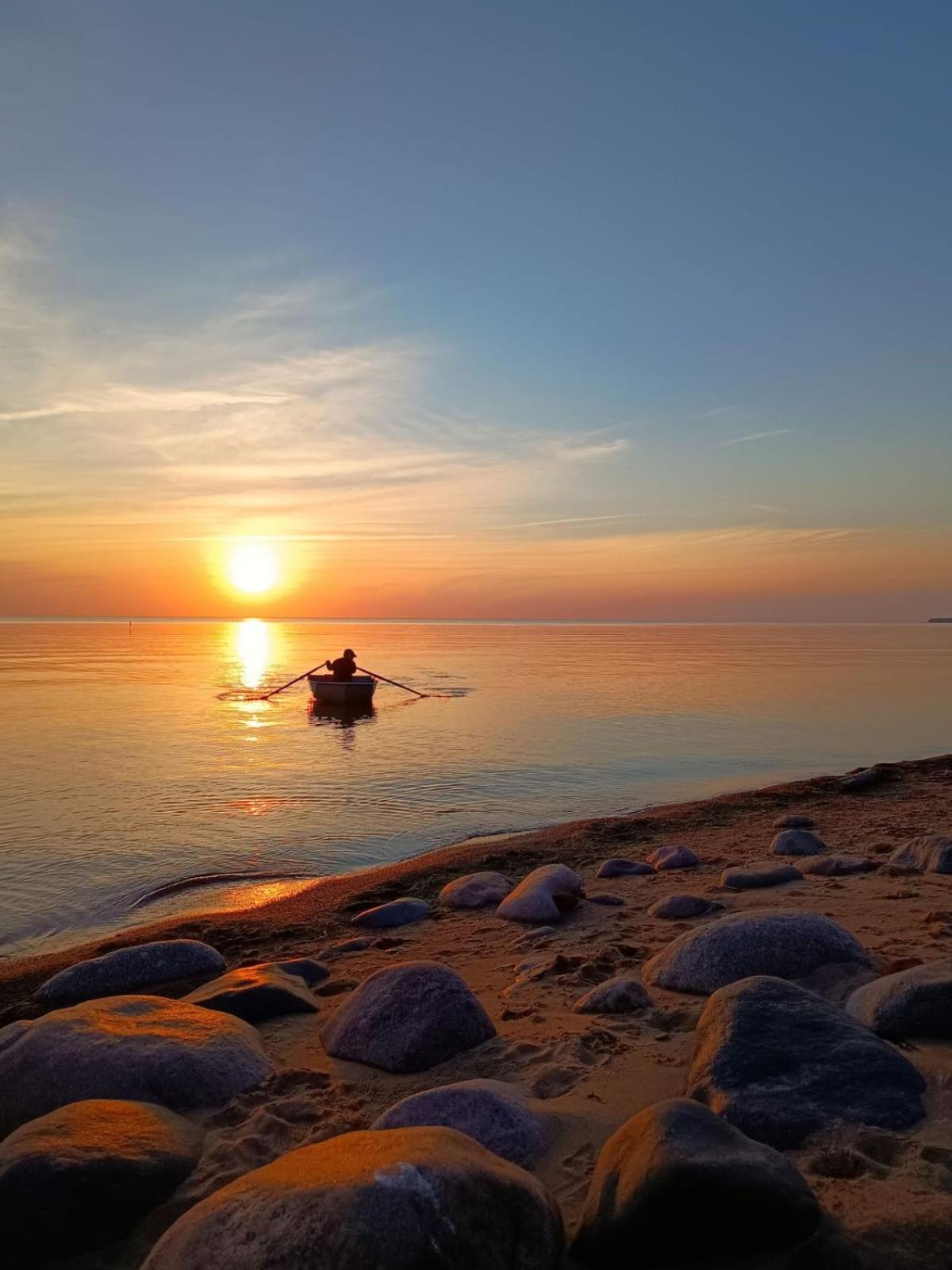 Hotel Viesu Nams Juras Bura Tūja Exteriér fotografie